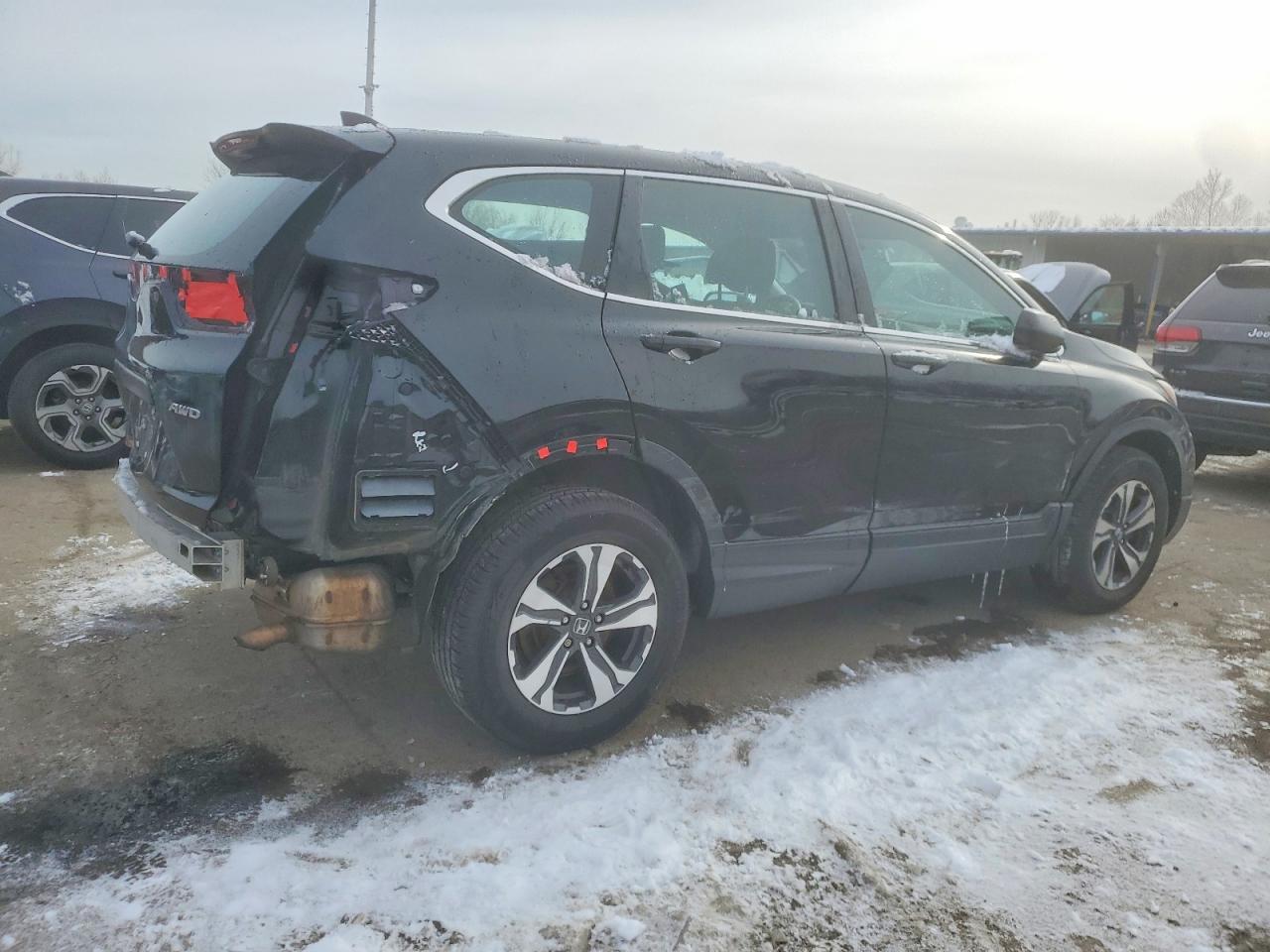 2018 HONDA CR-V LX photo 5