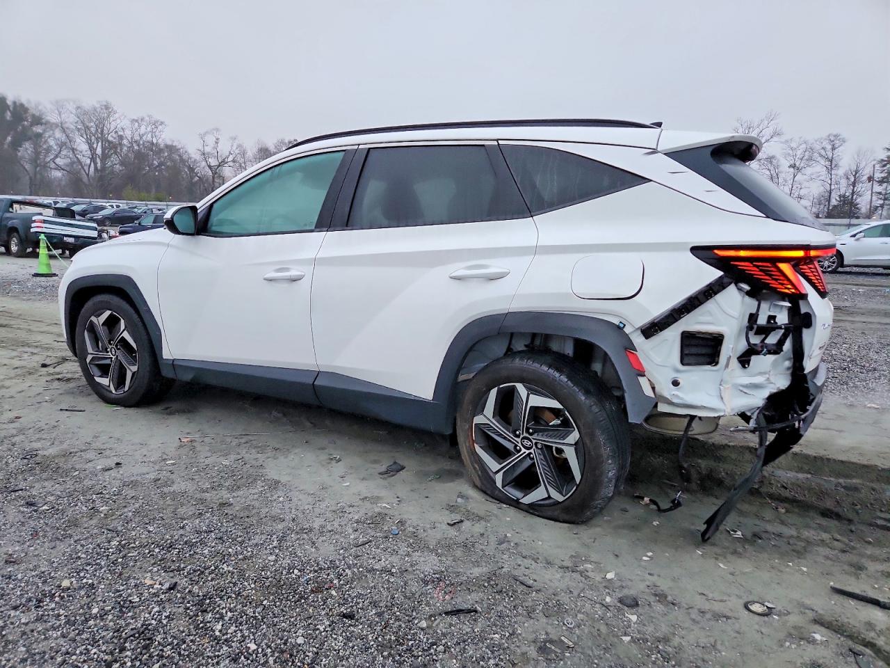 2024 HYUNDAI TUCSON SEL photo 2