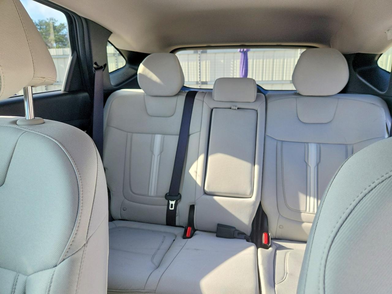 2025 HYUNDAI TUCSON SEL photo 10