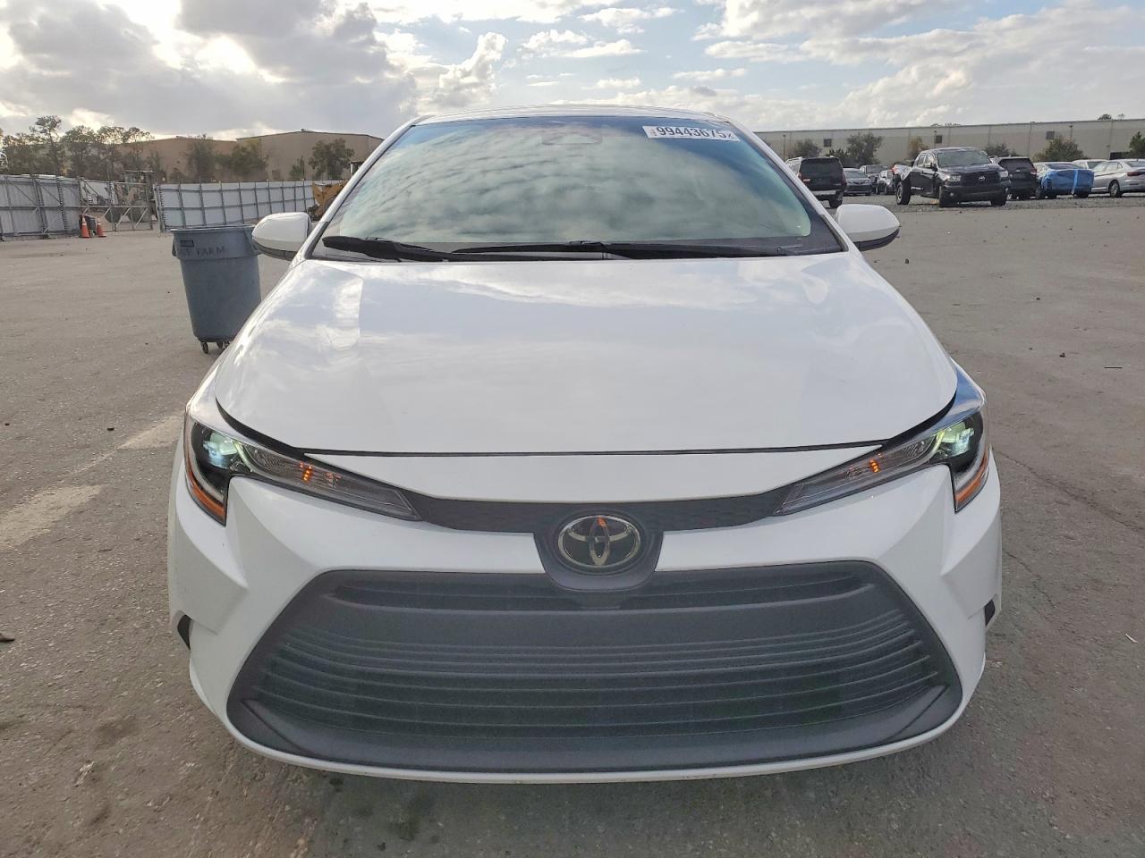 2023 TOYOTA COROLLA LE photo 5