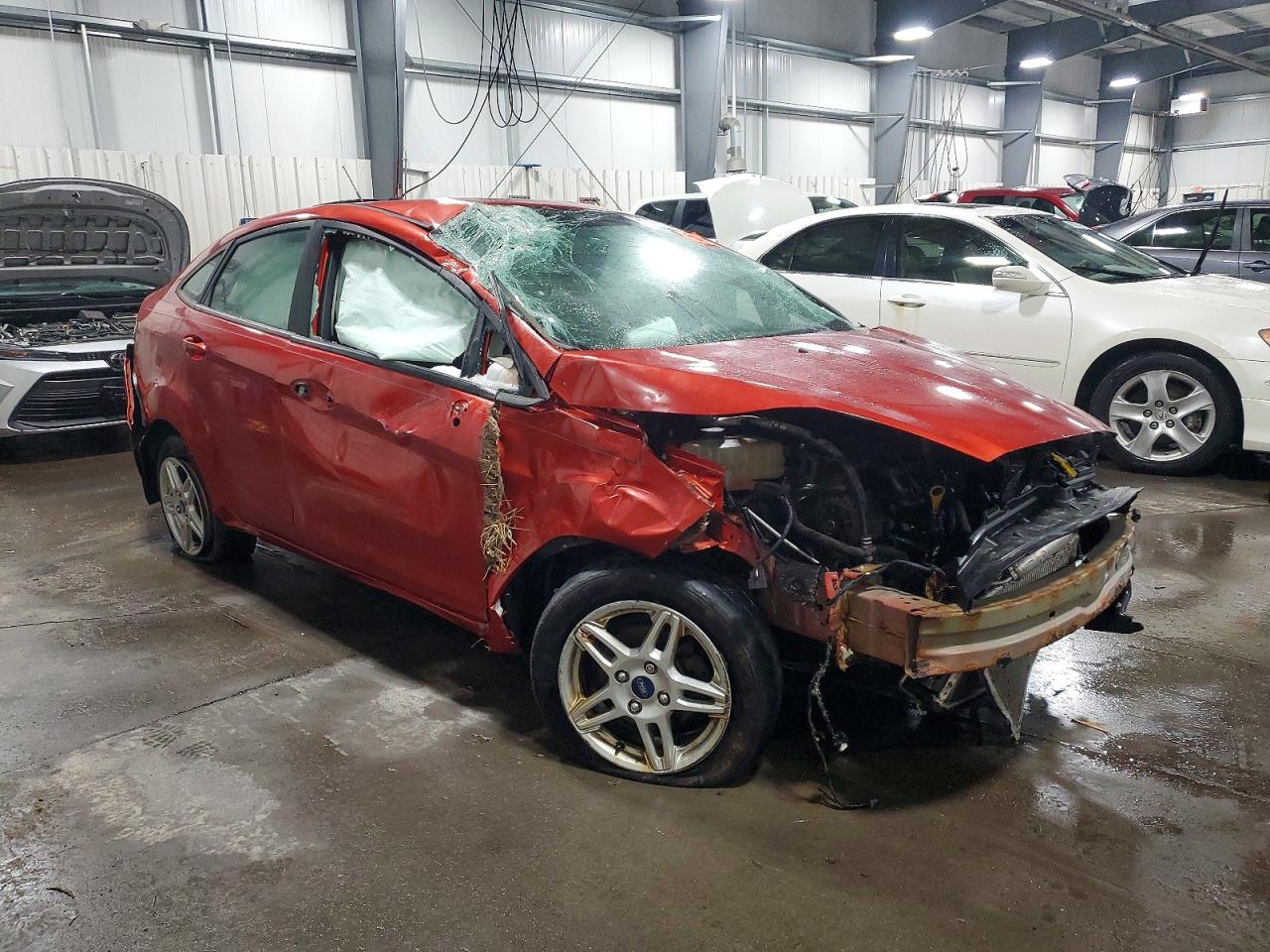 2019 FORD FIESTA SE photo 4