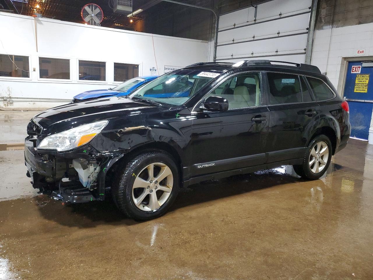 2014 SUBARU OUTBACK