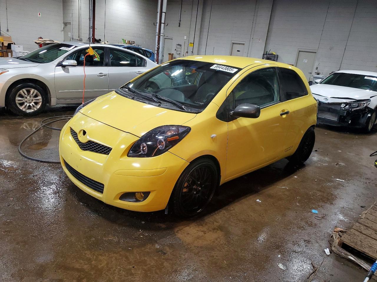 2010 TOYOTA YARIS