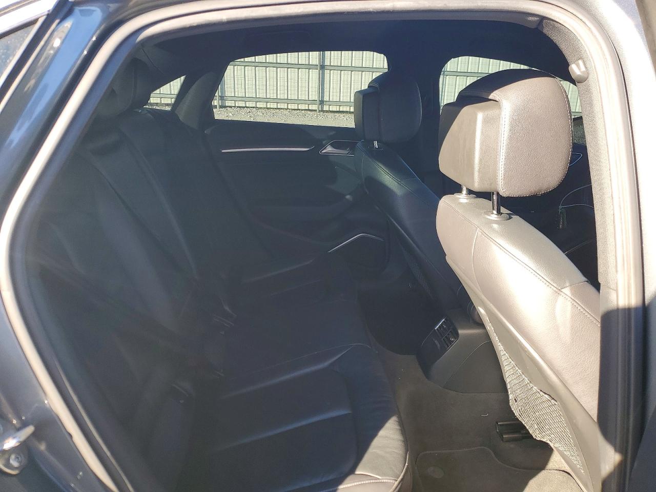 2015 AUDI A3 PREMIUM PLUS photo 10