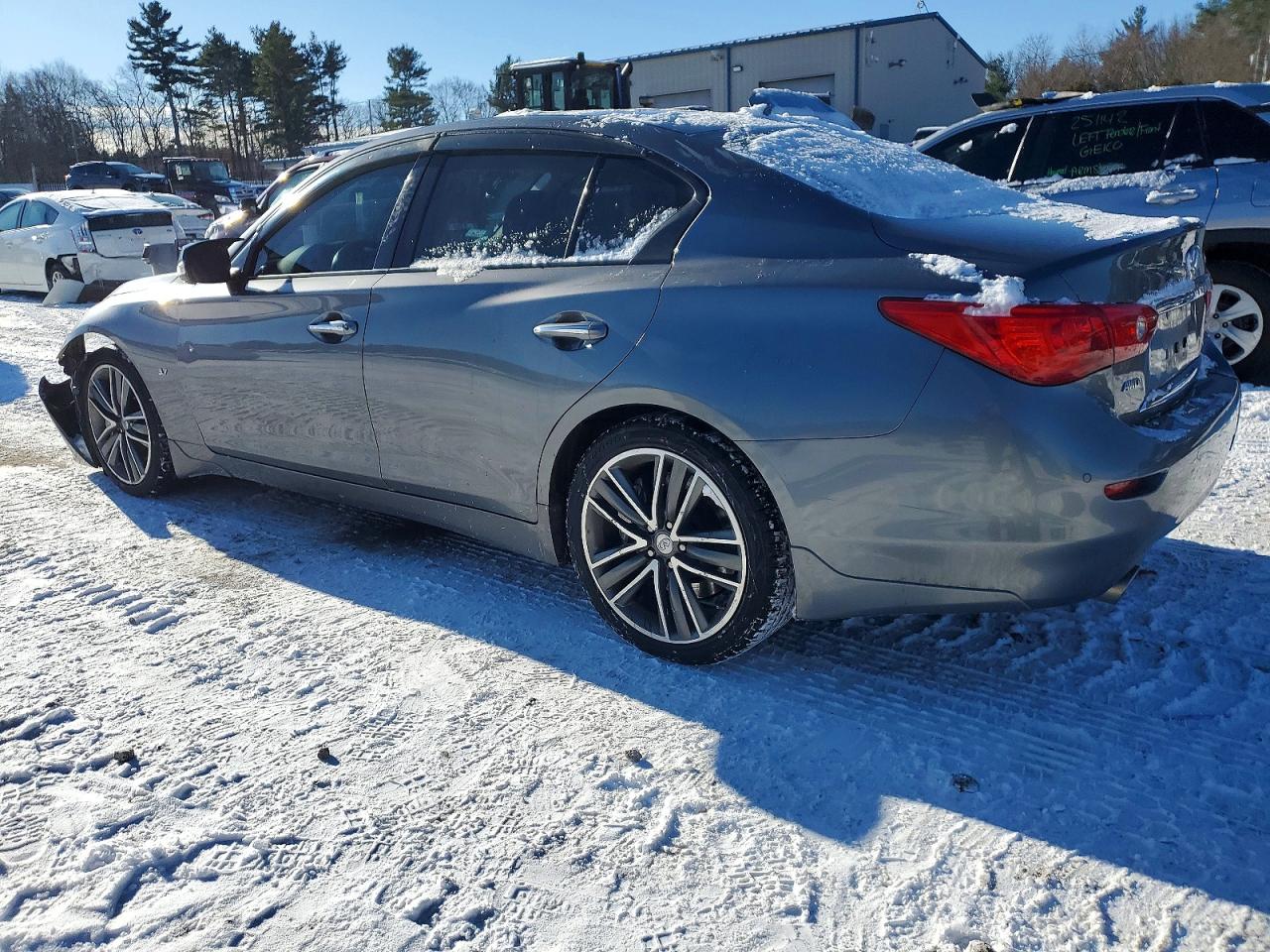 2015 INFINITI Q50 BASE photo 2