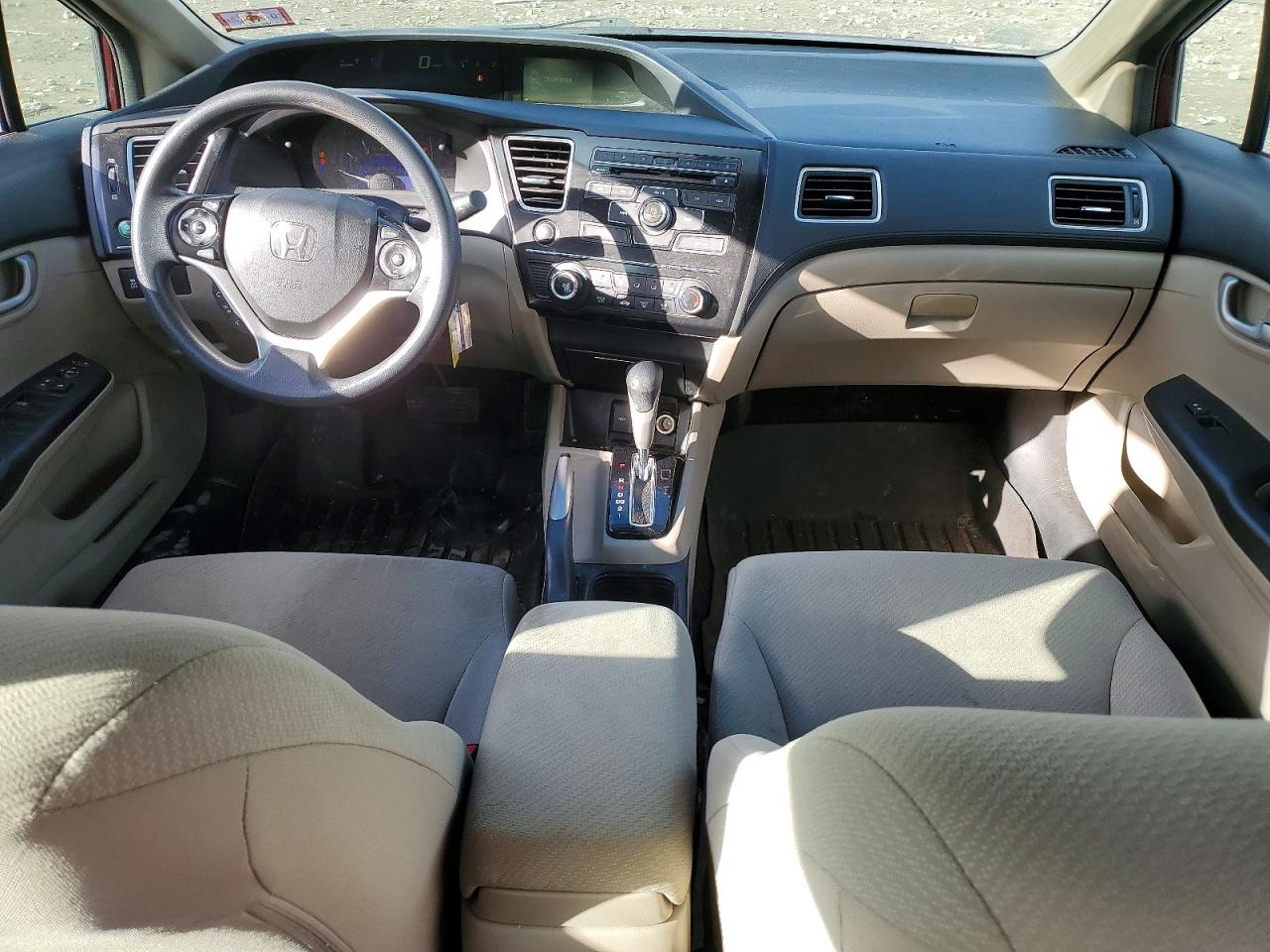 2013 HONDA CIVIC LX photo 8