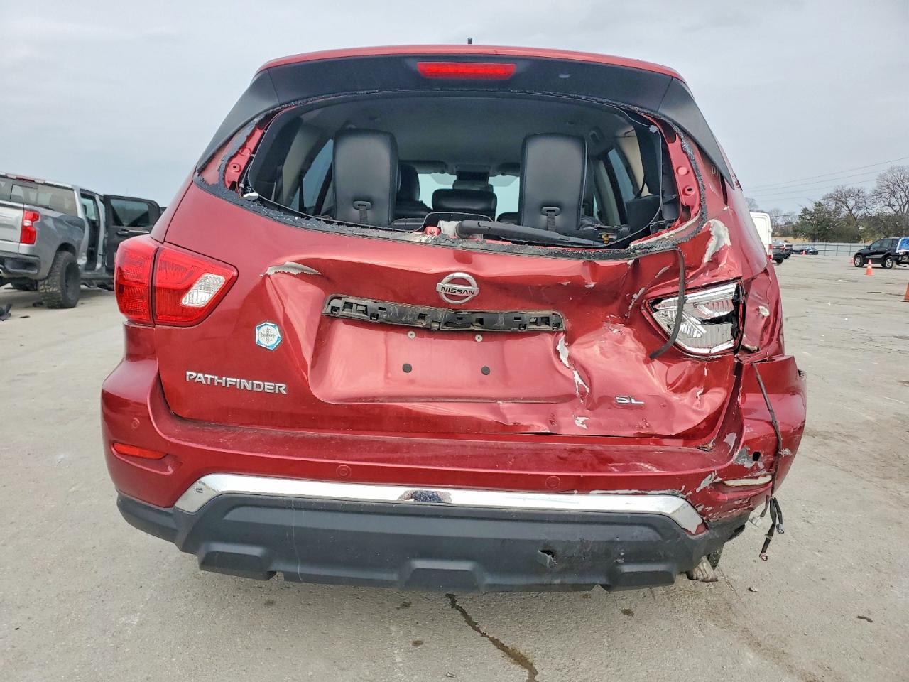 2017 NISSAN PATHFINDER S photo 16