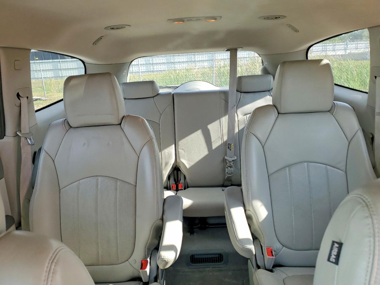2014 BUICK ENCLAVE photo 10