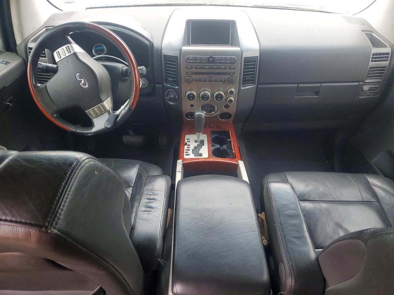2007 INFINITI QX56 photo 15