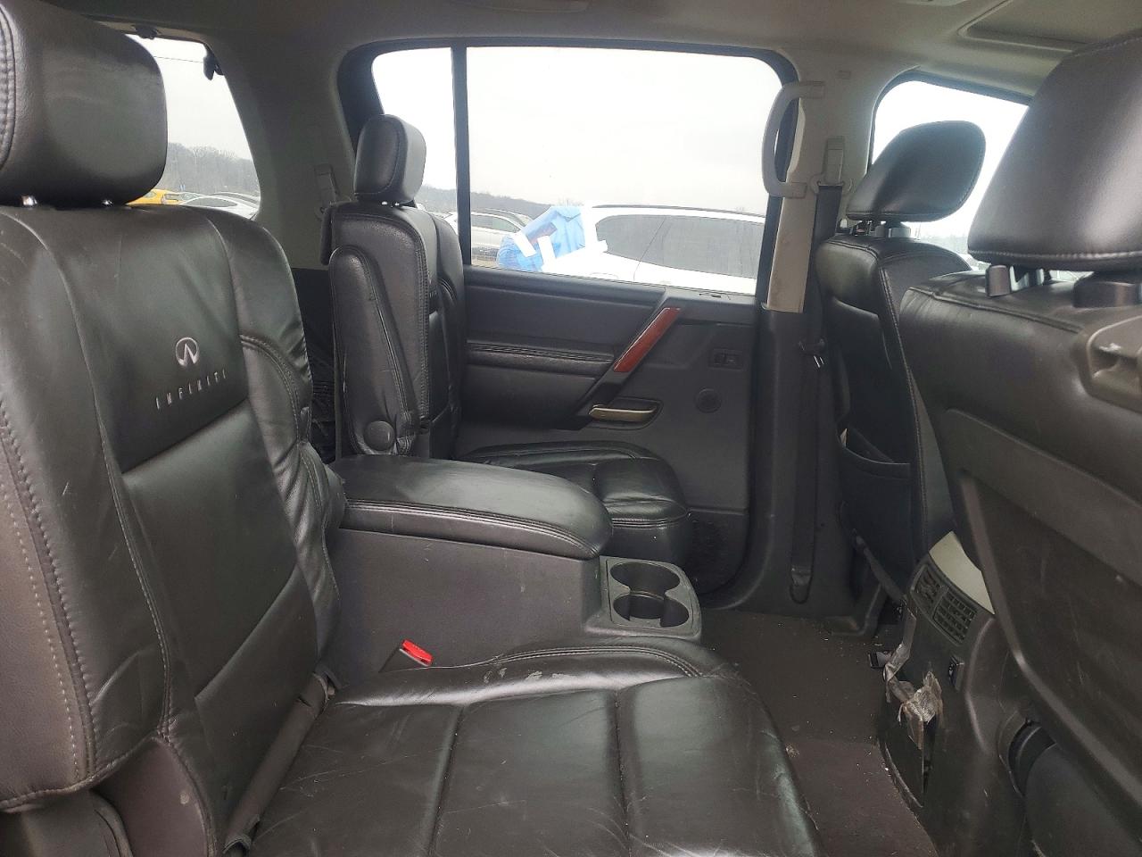 2007 INFINITI QX56 photo 21