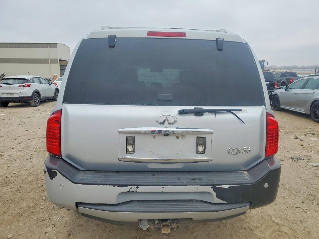 2007 INFINITI QX56 photo 11