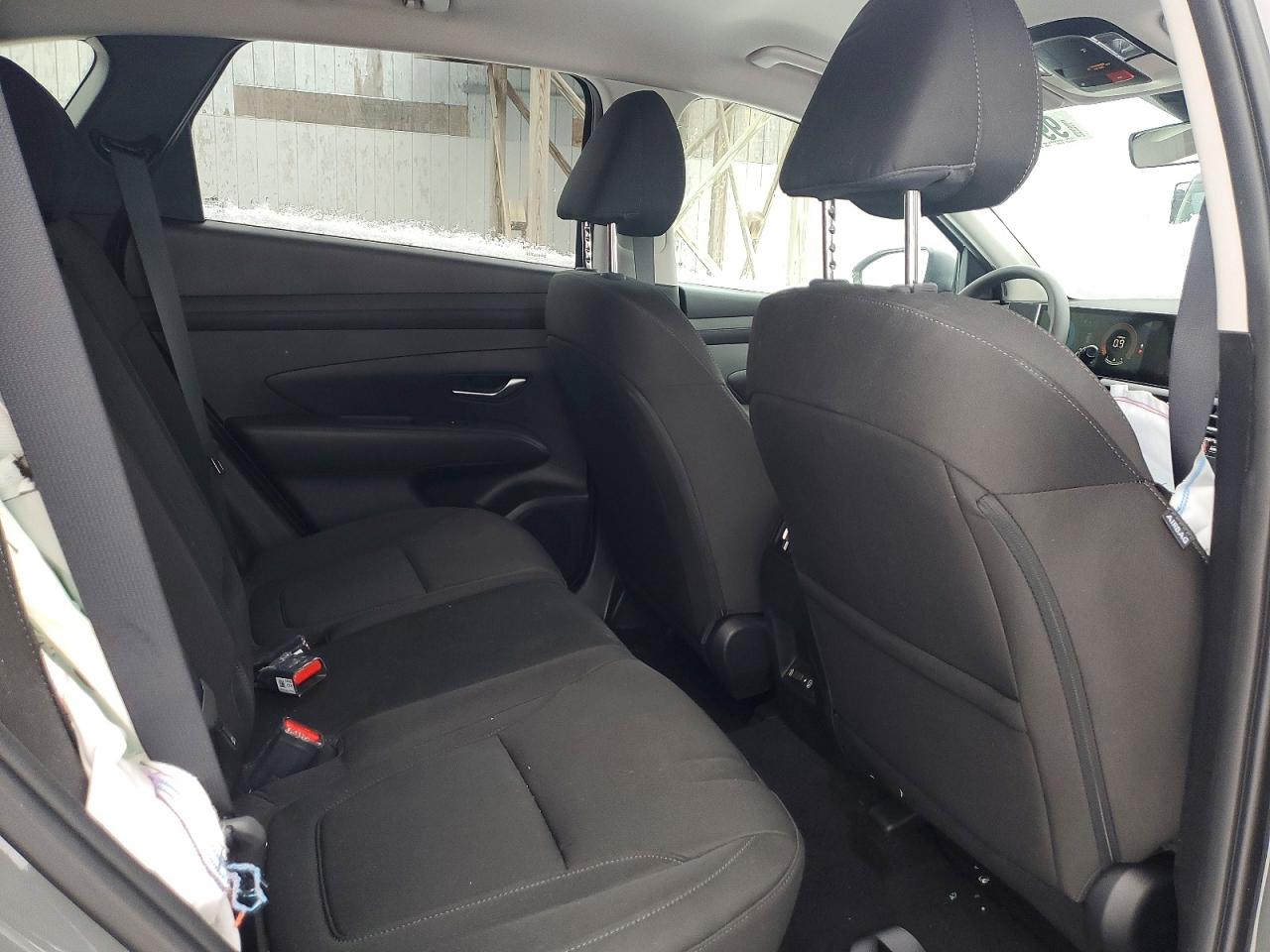 2026 HYUNDAI TUCSON SEL photo 31