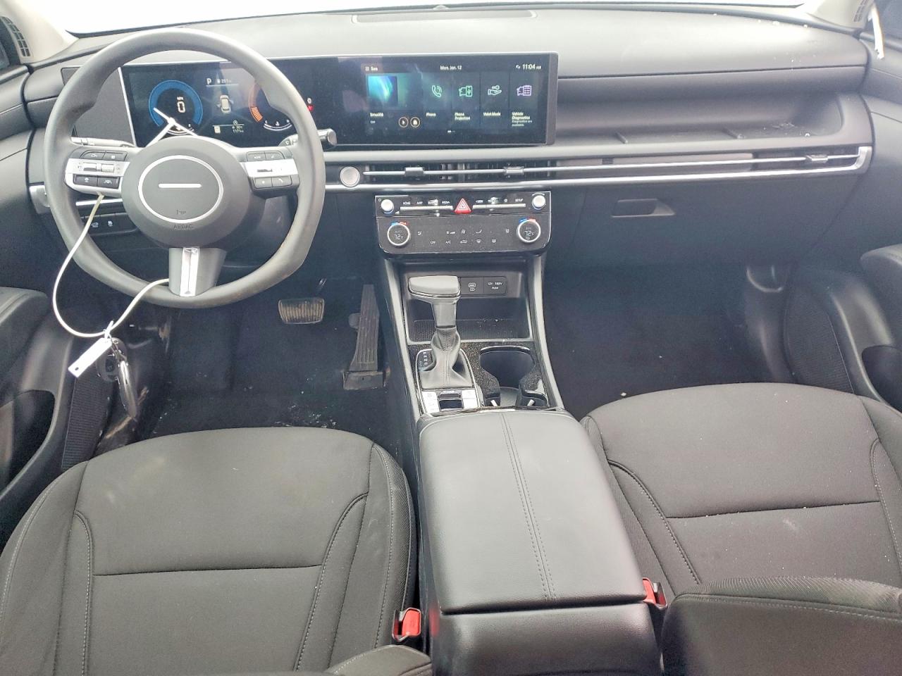 2026 HYUNDAI TUCSON SEL photo 22