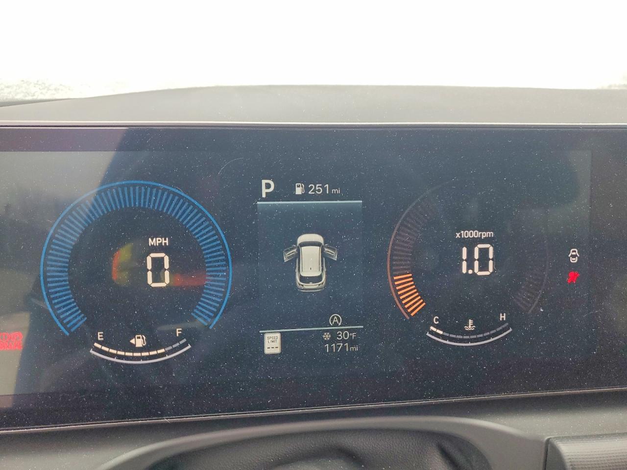 2026 HYUNDAI TUCSON SEL photo 25