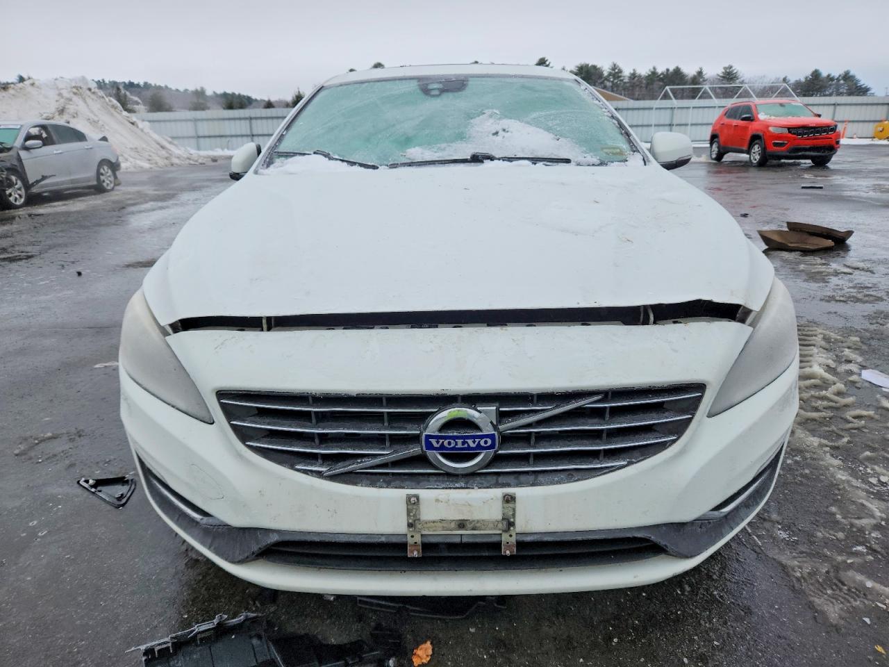 2015 VOLVO S60 PREMIER+ photo 5