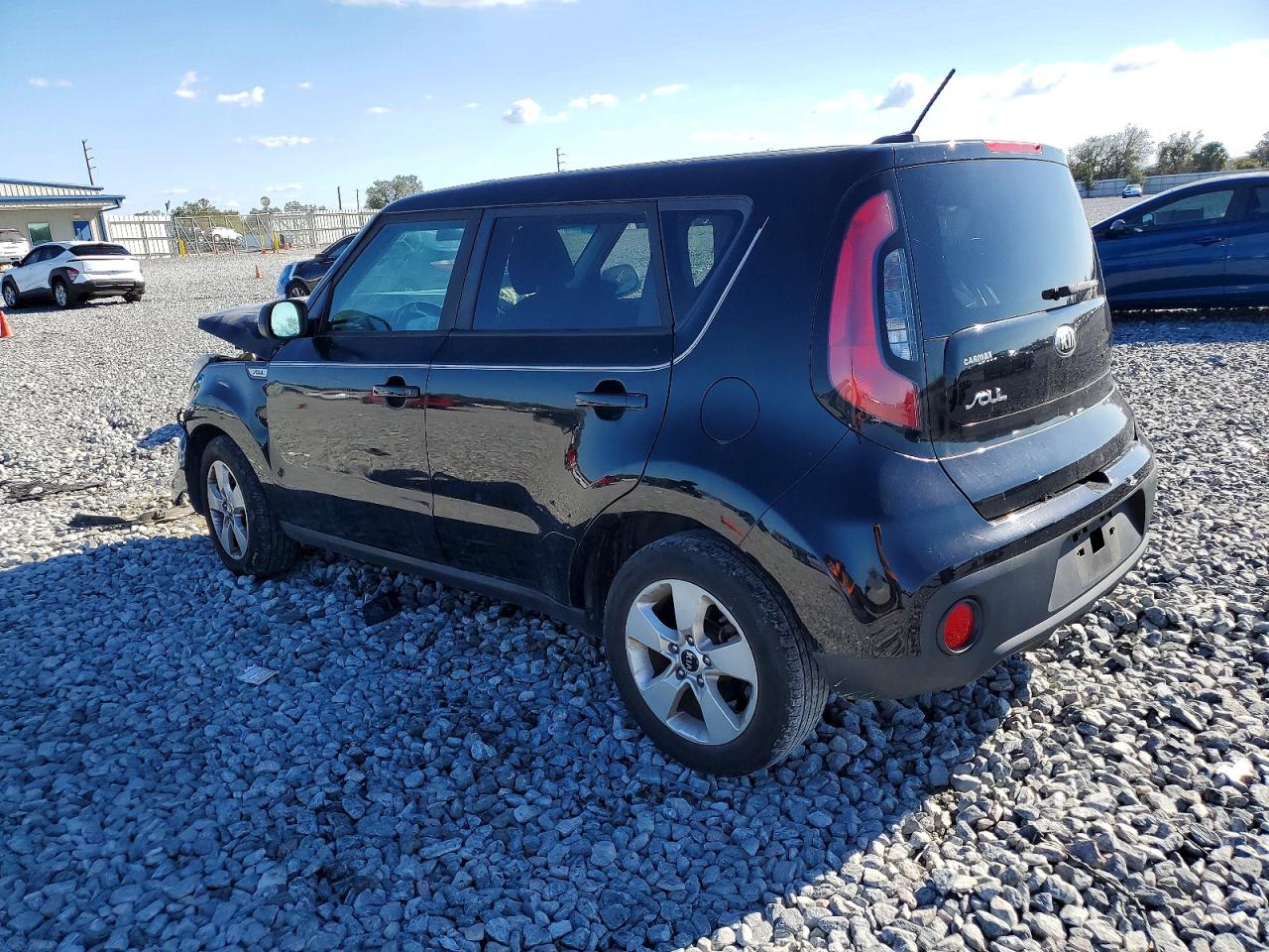 2018 KIA SOUL BASE photo 2
