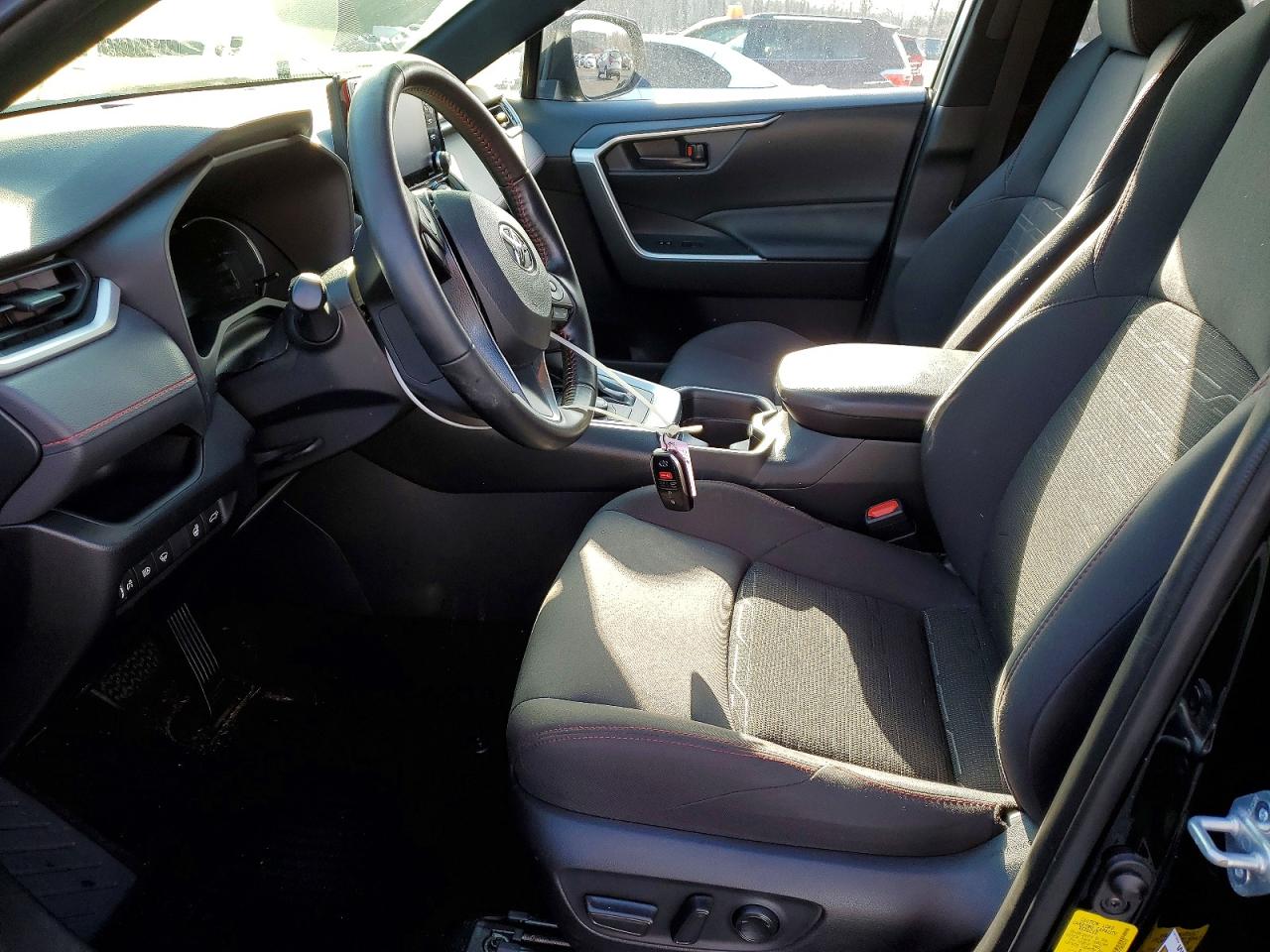 2021 TOYOTA RAV4 PRIME SE photo 7