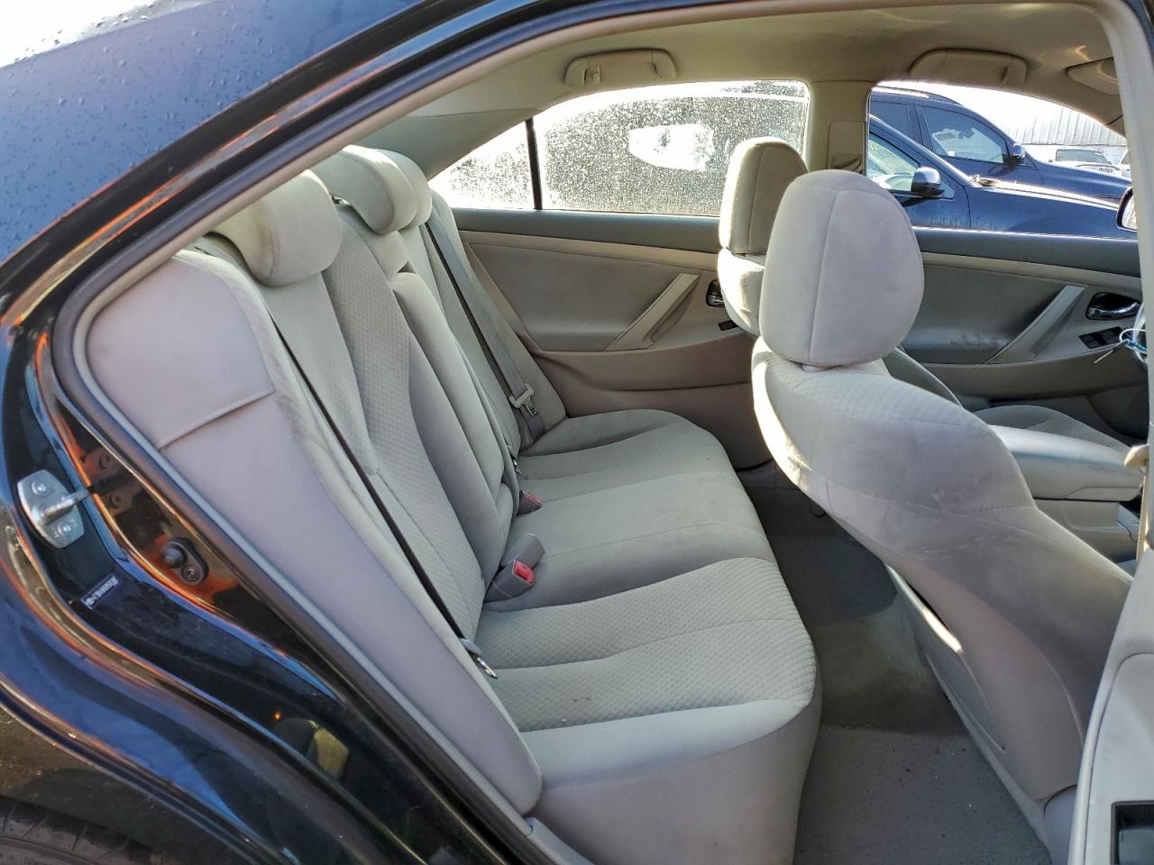 2009 TOYOTA CAMRY SE photo 10