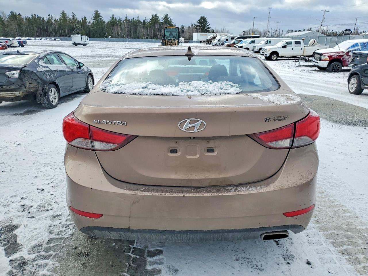 2015 HYUNDAI ELANTRA SE photo 6