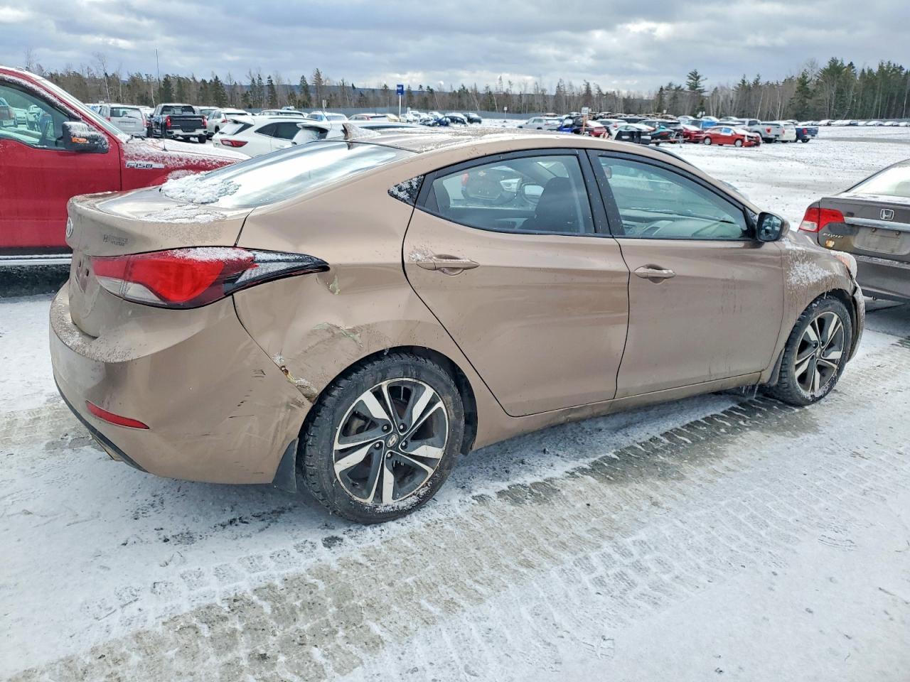 2015 HYUNDAI ELANTRA SE photo 3