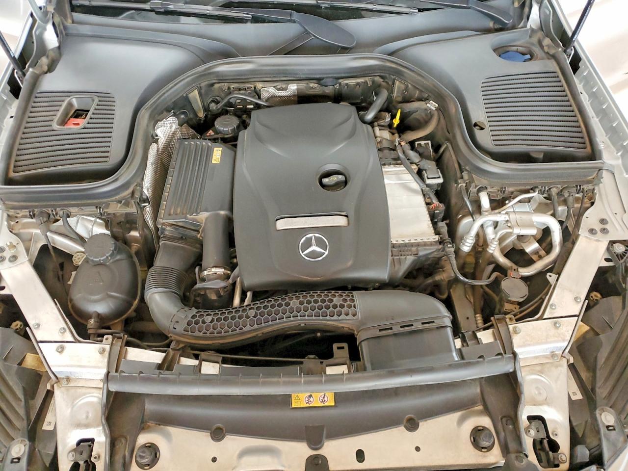 2017 MERCEDES-BENZ GLC 300 photo 12