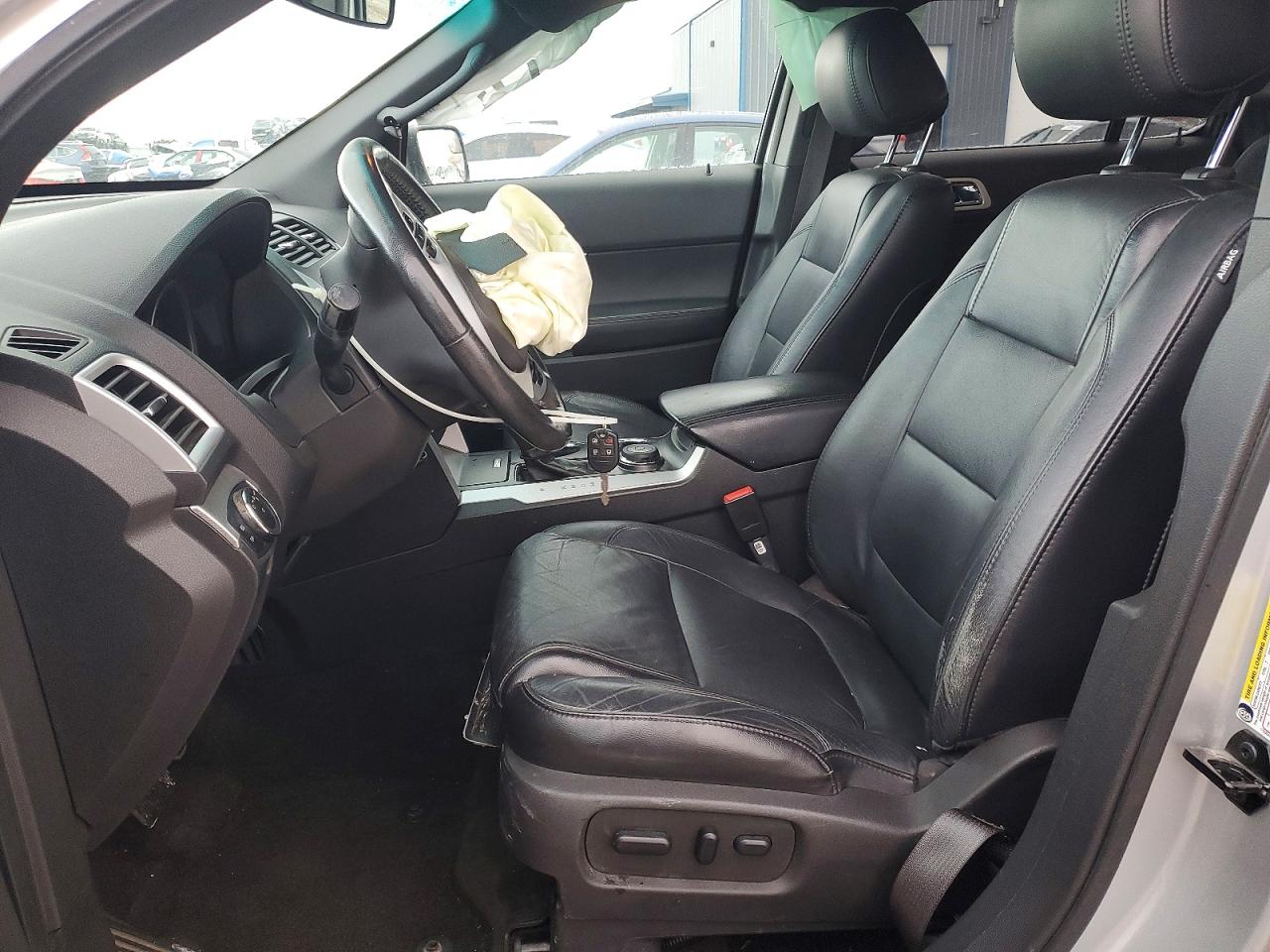 2013 FORD EXPLORER XLT photo 7