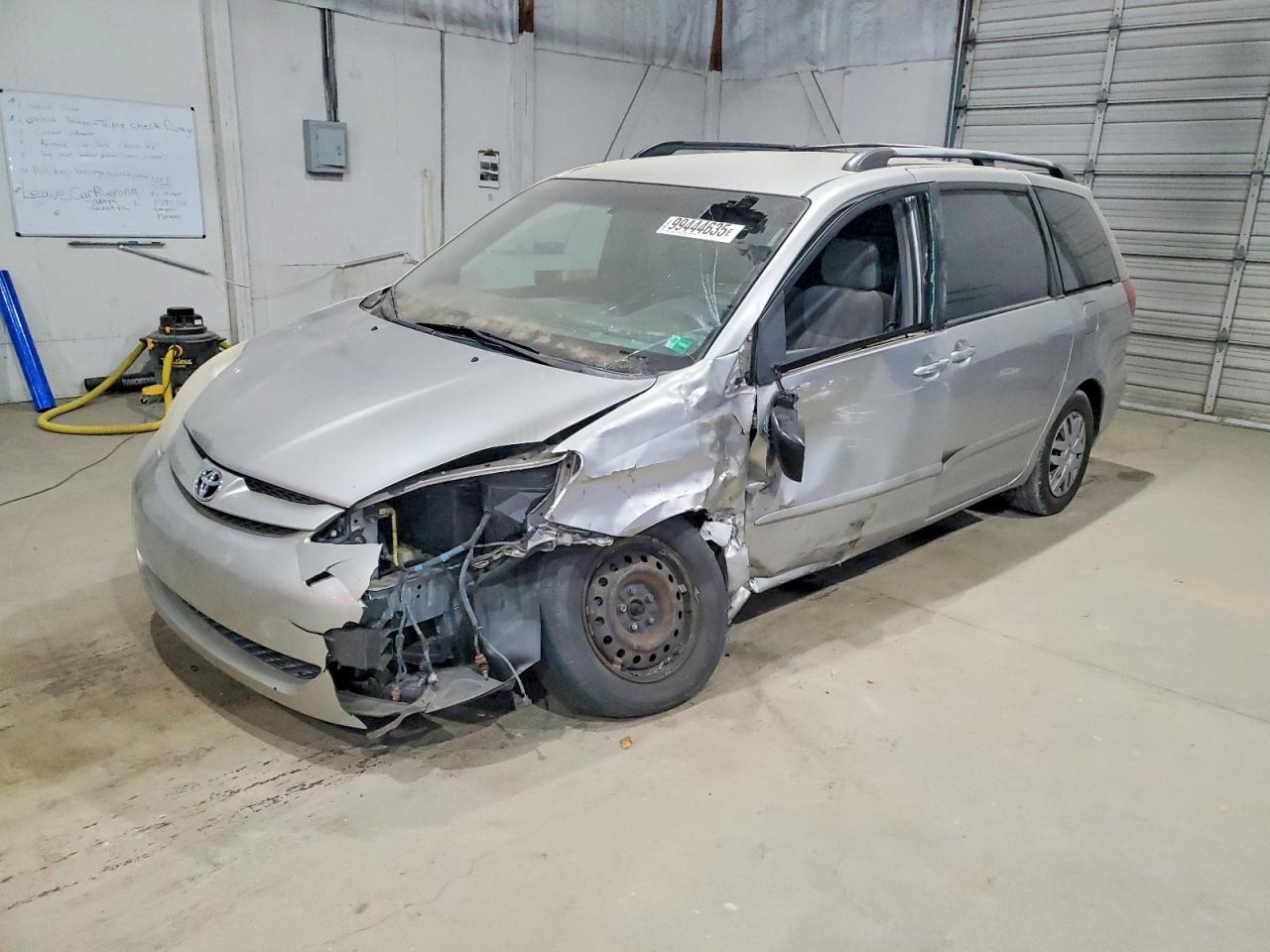2007 TOYOTA SIENNA