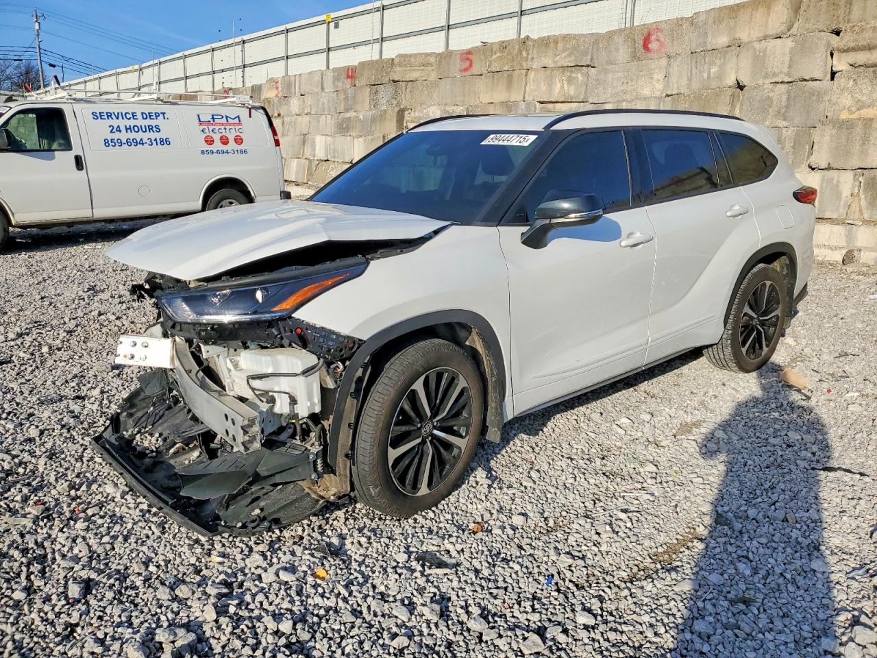 2022 TOYOTA HIGHLANDER
