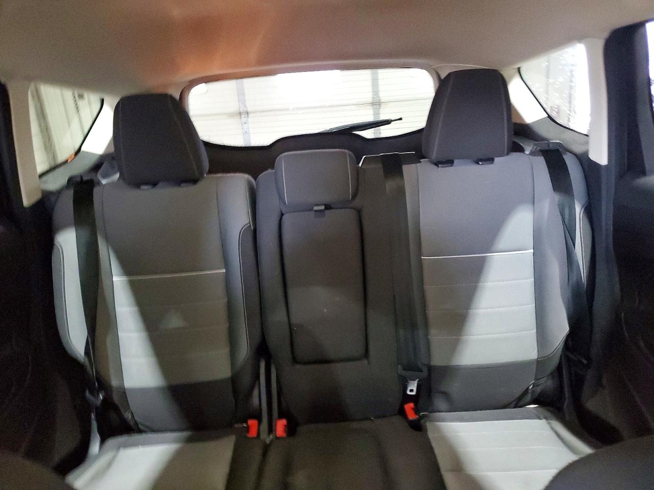 2015 FORD ESCAPE SE photo 19