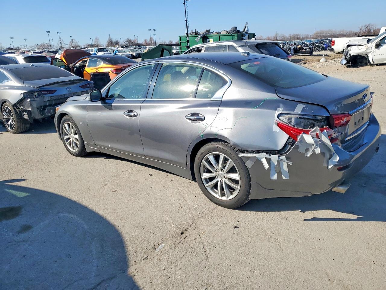2015 INFINITI Q50 BASE photo 2