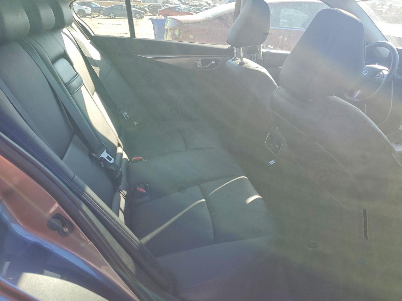 2015 INFINITI Q50 BASE photo 10