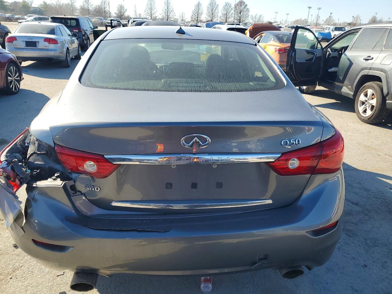 2015 INFINITI Q50 BASE photo 6