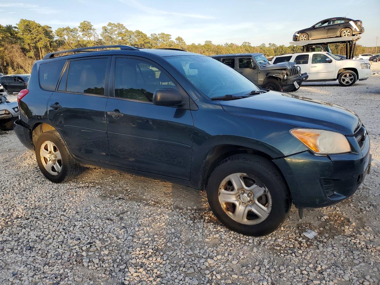 2012 TOYOTA RAV4 photo 4