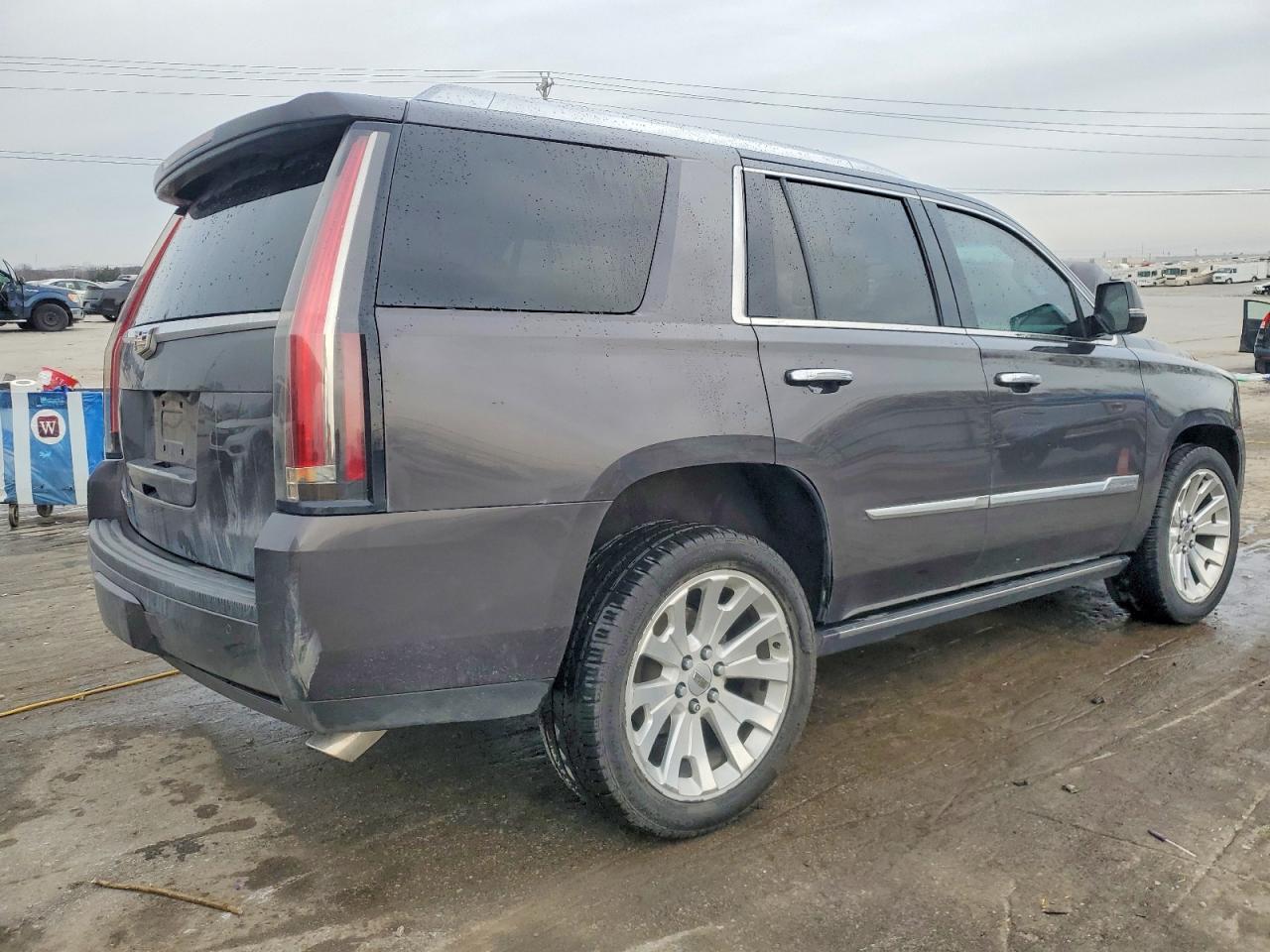 2016 CADILLAC ESCALADE PREMIUM photo 3