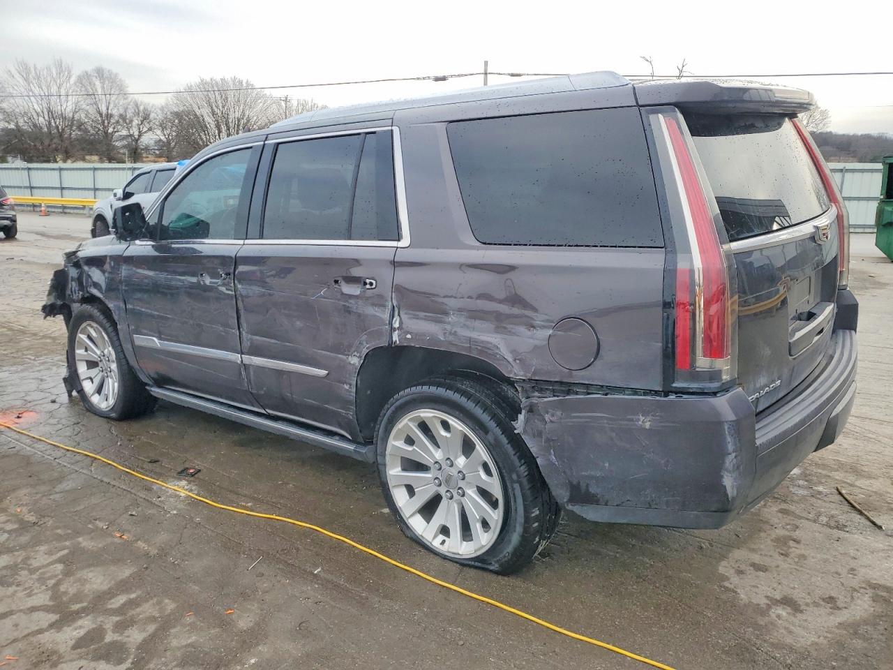 2016 CADILLAC ESCALADE PREMIUM photo 2