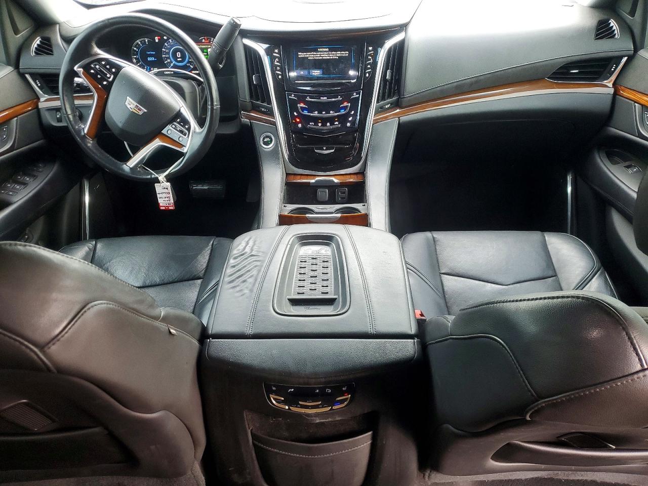 2016 CADILLAC ESCALADE PREMIUM photo 8