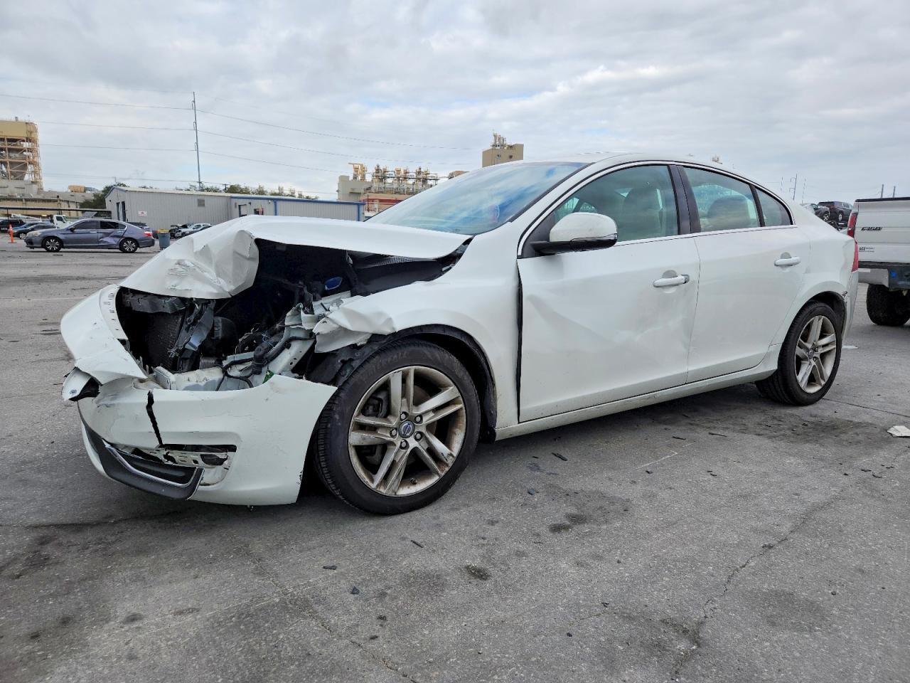2014 VOLVO S60