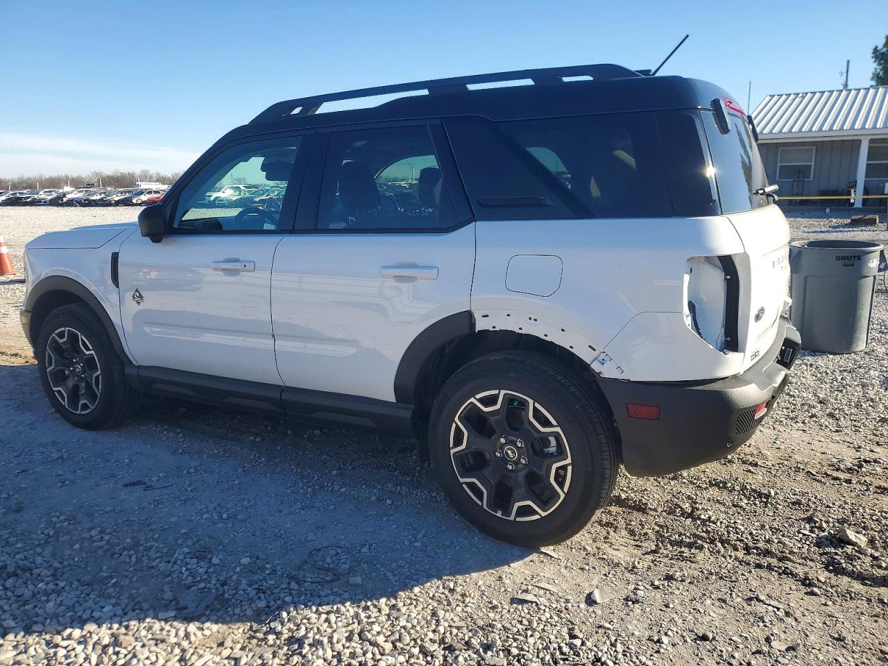 2025 FORD BRONCO SPORT OUTER BANKS photo 4