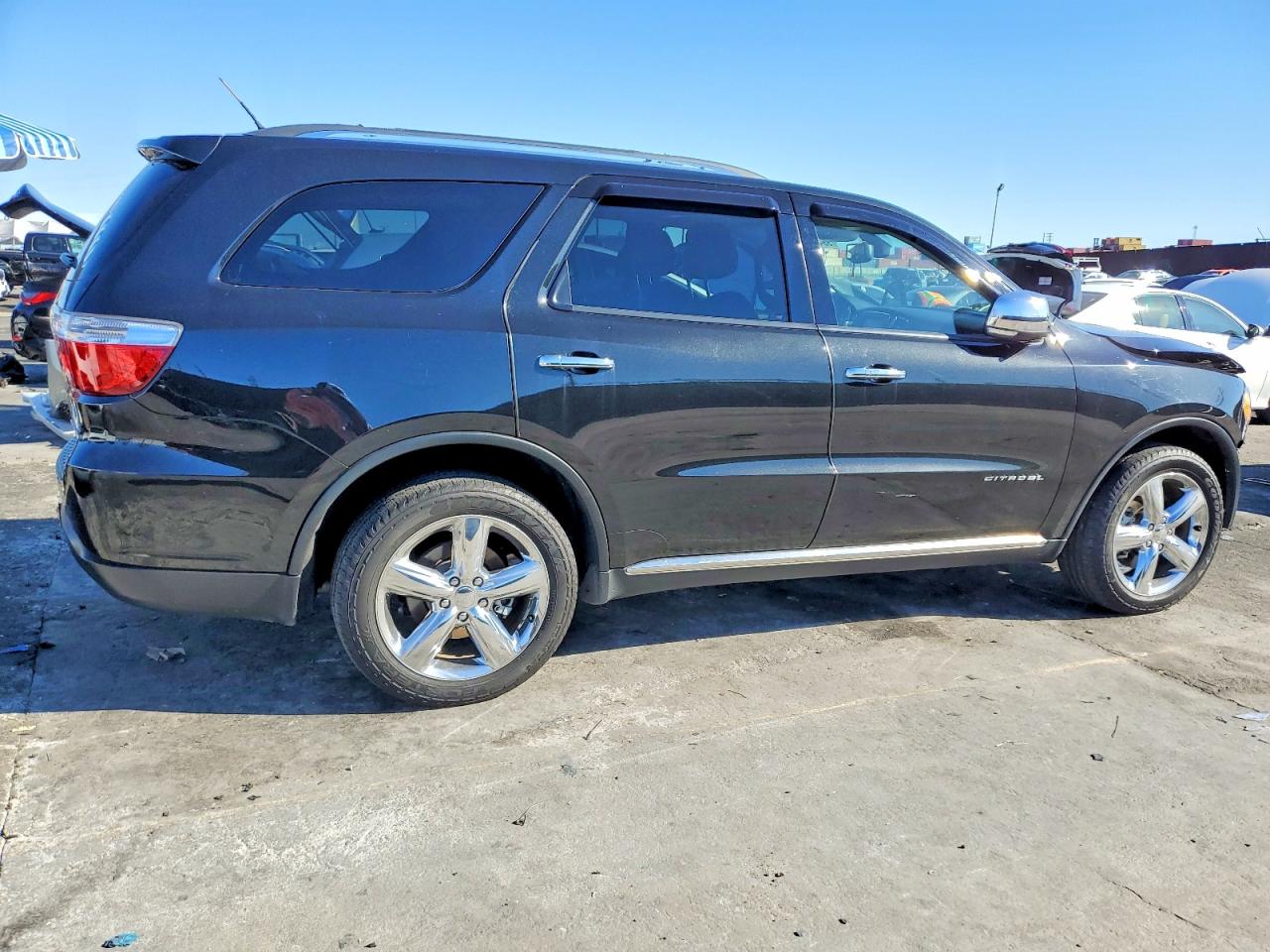 2013 DODGE DURANGO CITADEL photo 3