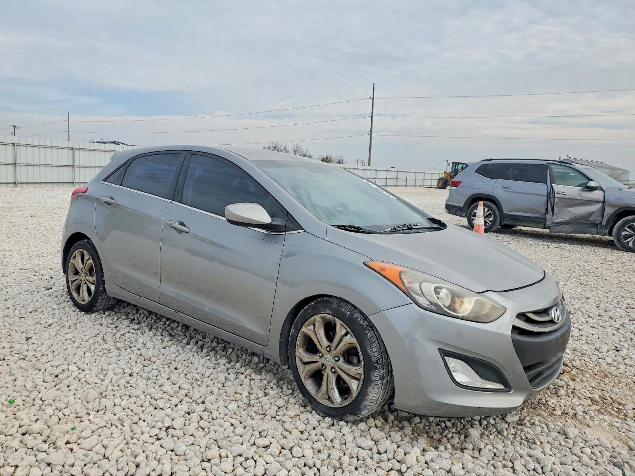2013 HYUNDAI ELANTRA GT photo 7