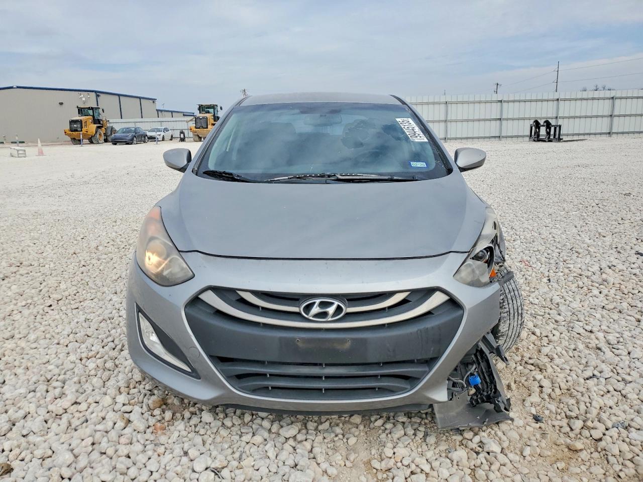 2013 HYUNDAI ELANTRA GT photo 9