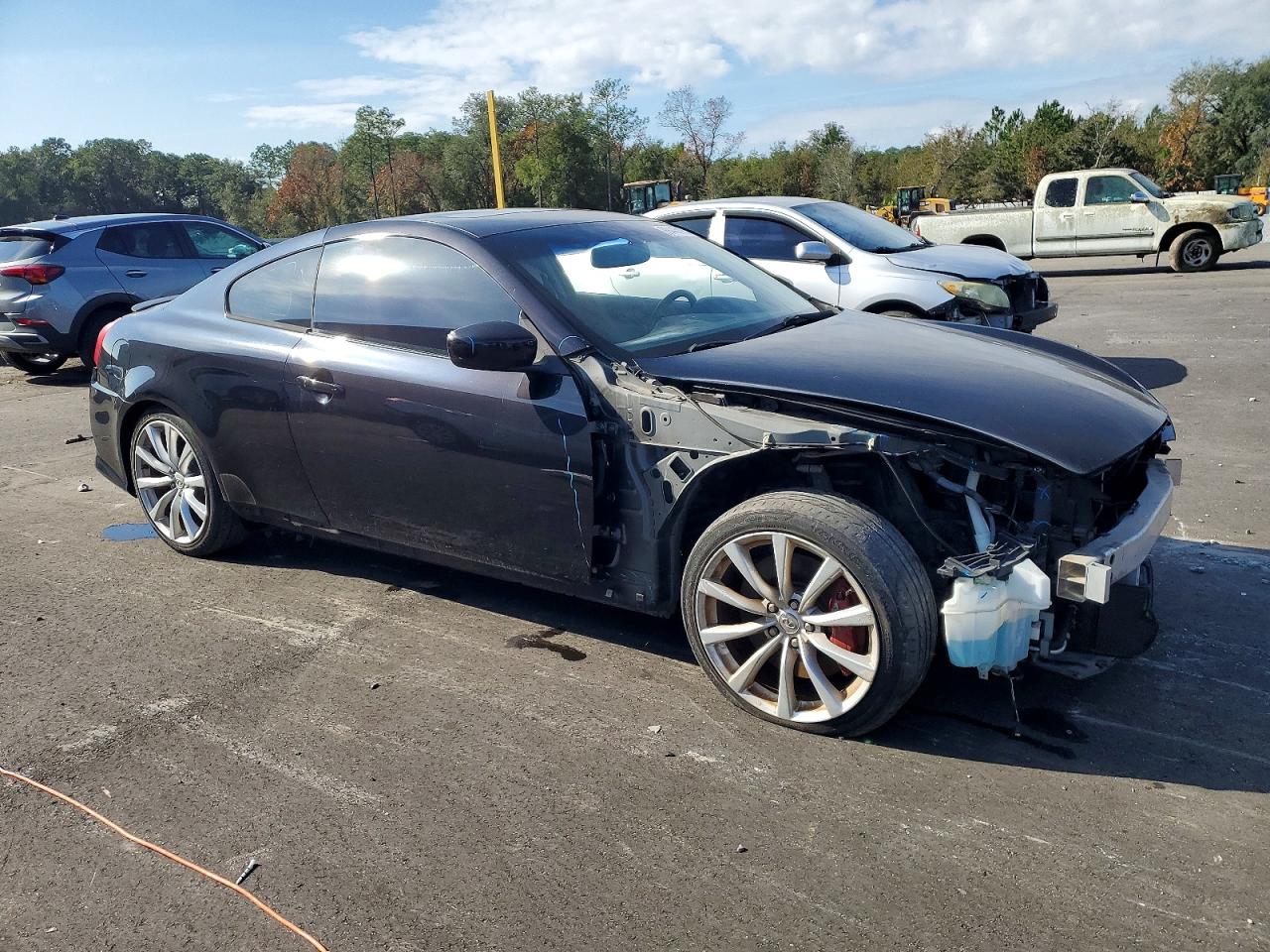 2012 INFINITI G37 BASE photo 4