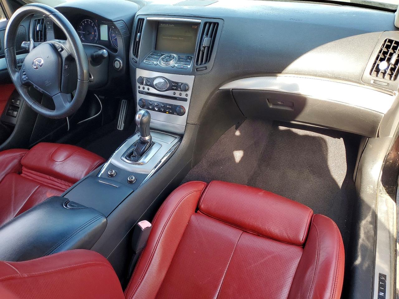 2012 INFINITI G37 BASE photo 8