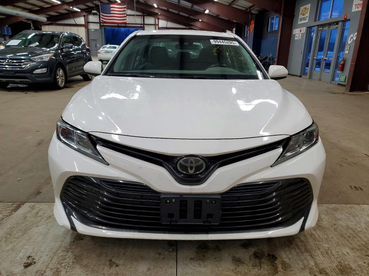 2018 TOYOTA CAMRY L photo 5