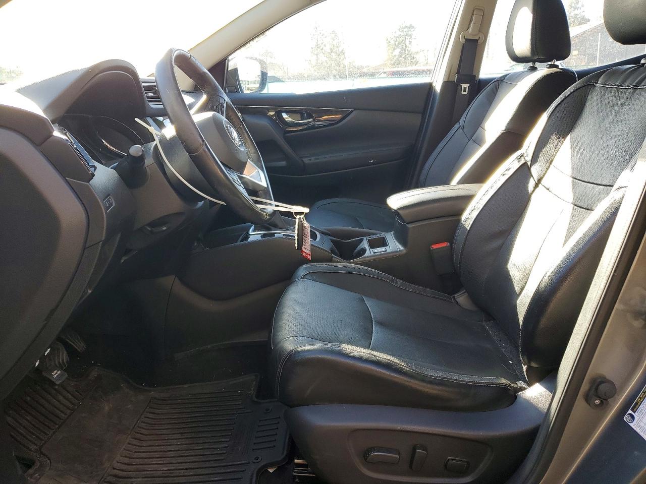 2018 NISSAN ROGUE SPORT S photo 7
