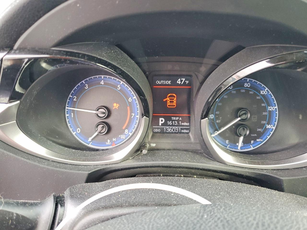 2015 TOYOTA COROLLA L photo 9