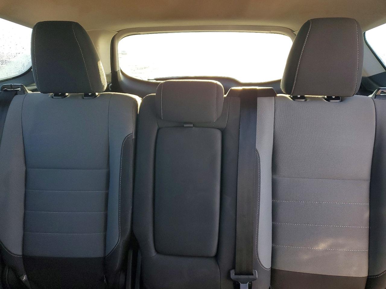 2016 FORD ESCAPE SE photo 10