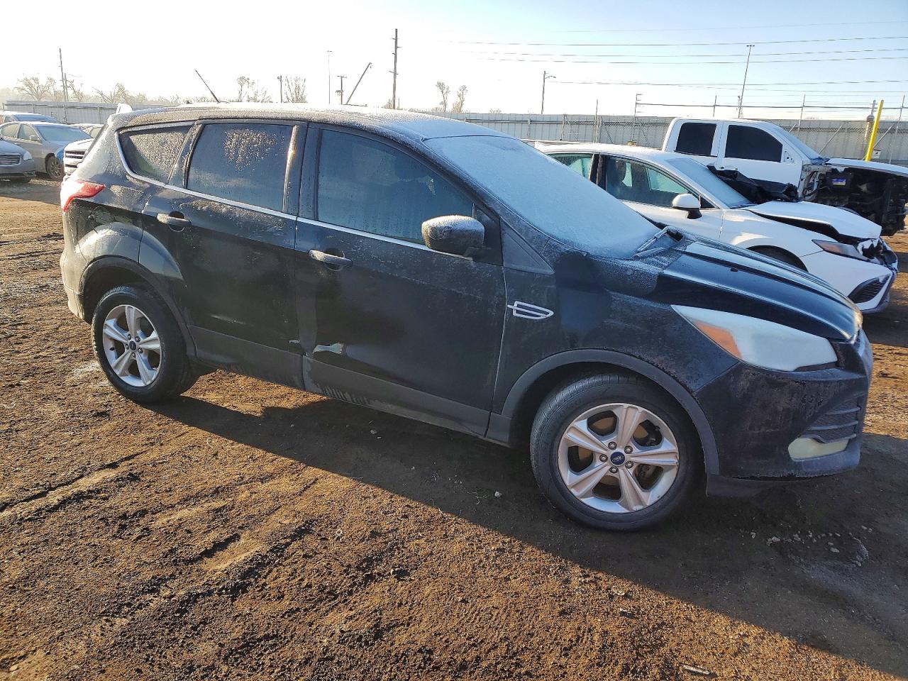 2016 FORD ESCAPE SE photo 4