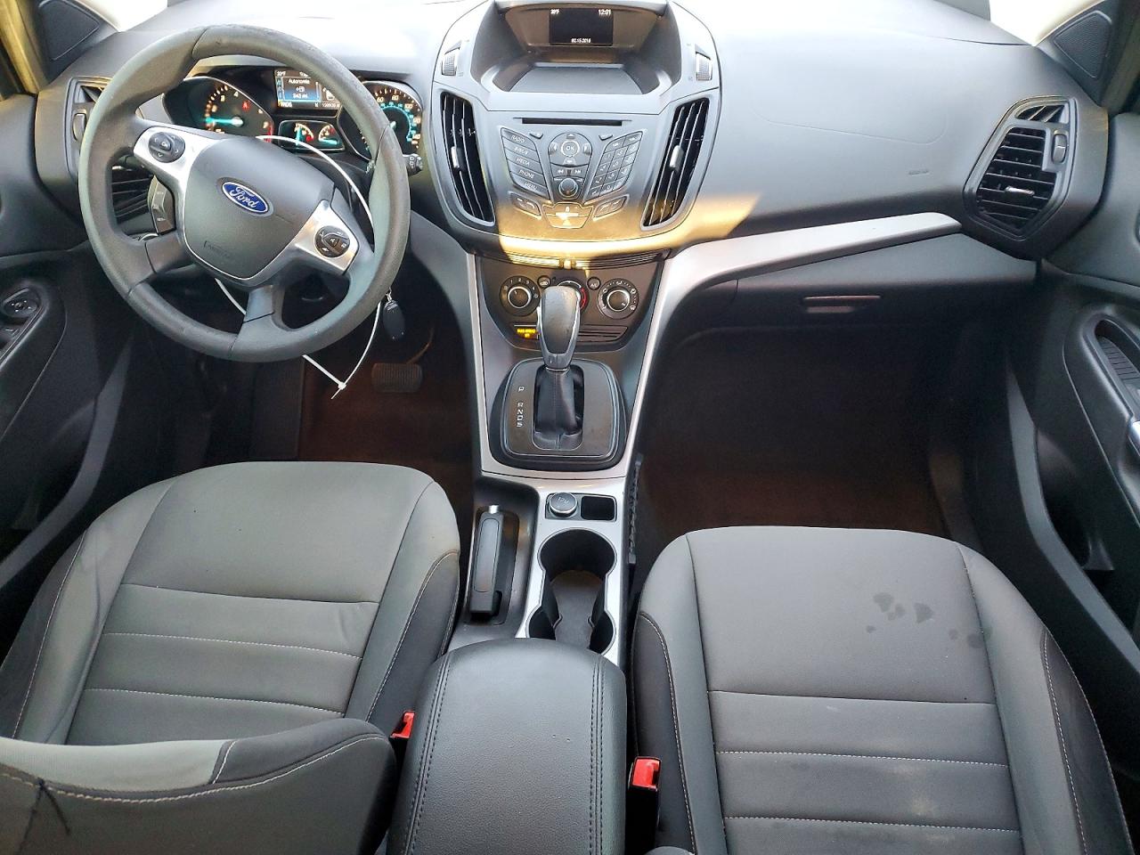2016 FORD ESCAPE SE photo 8
