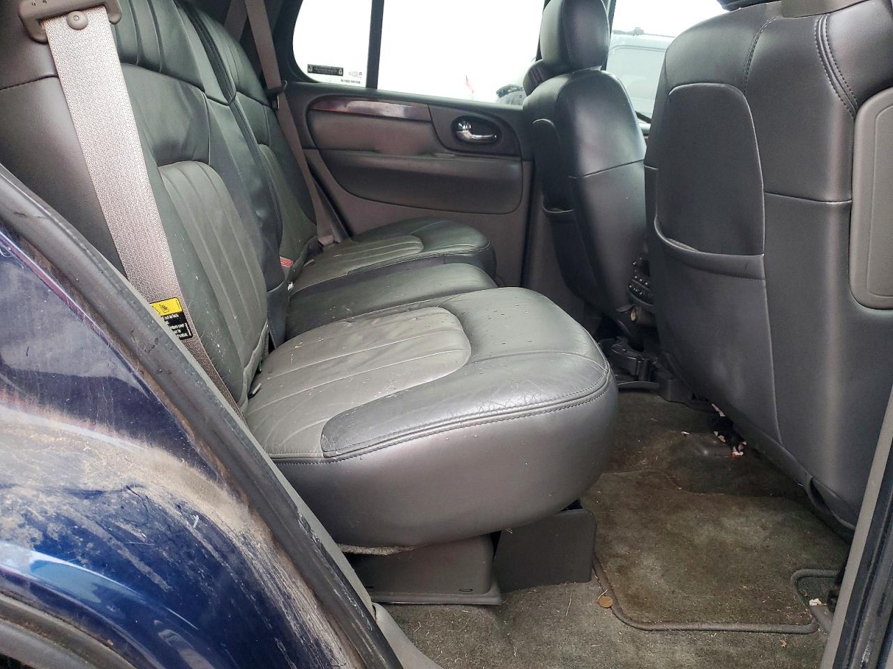 2002 GMC ENVOY photo 11